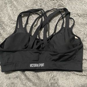 Victoria Sport black sports bra size L